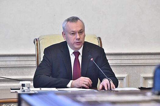Новосибирский губернатор потребовал быстрее подключить соцобъекты к теплу