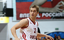 Баскетболист сборной России Хвостов перешел в "Зенит"