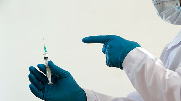 Минздрав разрешил испытания вакцины Biocad