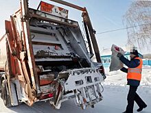 В Сарапуле демонтируют контейнерную площадку на Набережной реки Сарапулки и улице Гоголя