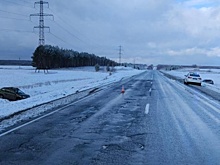 Иномарки улетели с ленинск-кузнецкой трассы после столкновения