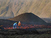 Проснувшийся в Исландии вулкан выставили на продажу