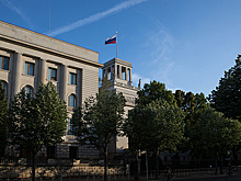 Посольство РФ требует отменить запрет символики ко Дню Победы в Берлине 8-9 мая