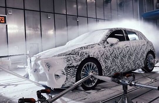 Mercedes-Benz A-Class вышел на этап зимних тестов