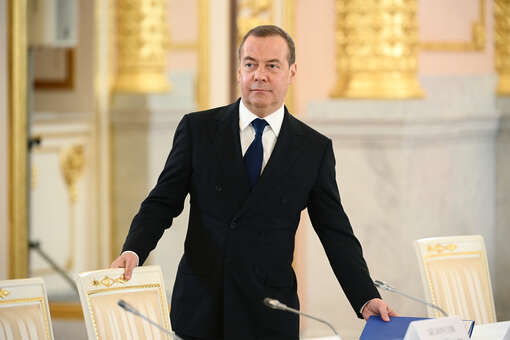 Зампред Совбеза Медведев спрогнозировал инфляцию в России к марту на уровне 6%