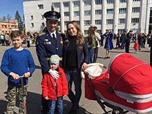Житель Архангельской области проводит автоакцию к Дню Победы