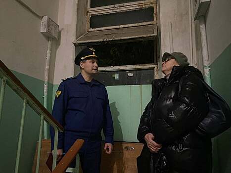 В Саратове областной прокурор поручил проверить подрядчика, после работ которого протекла новая крыша