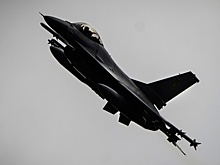 В ВСУ опровергли информацию, что истребители F-16 пилотируют иностранцы