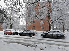 Снег в российском городе убрали с дороги вместе с асфальтом