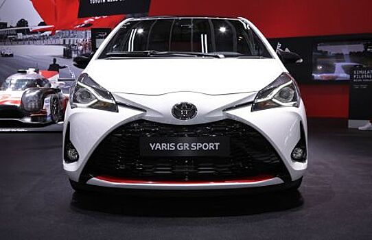 Toyota Yaris GR Sport дебютировала в Париже