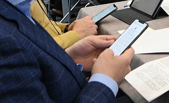 Опрос предпринимателей: нужен ли контроль над сотрудниками в соцсетях?