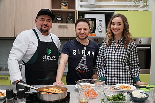 Звездный сезон FoodTime: Брендон Стоун приготовил пасту с тунцом и перепел песню Егора Крида