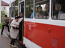 Депутат несколько месяцев не платил зарплату водителям автобусов и кондукторам