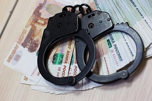 Бывший глава Курильского района получил 4 года колонии за махинации с жильем
