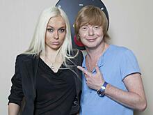 Экс-жена рыжего "Иванушки" родила сына