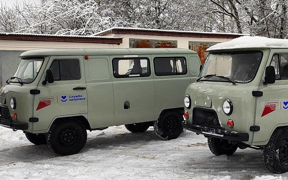 В районные больницы Рязанской области направили 23 новые машины