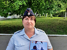 В Самарской области сотрудники полиции участвуют во Всероссийской акции «Я помню, Я горжусь. Служу России!»