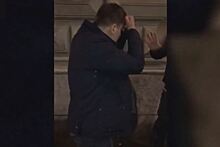 Появилось видео избиения бывшим тренером «Авангарда» прохожего в Хельсинки