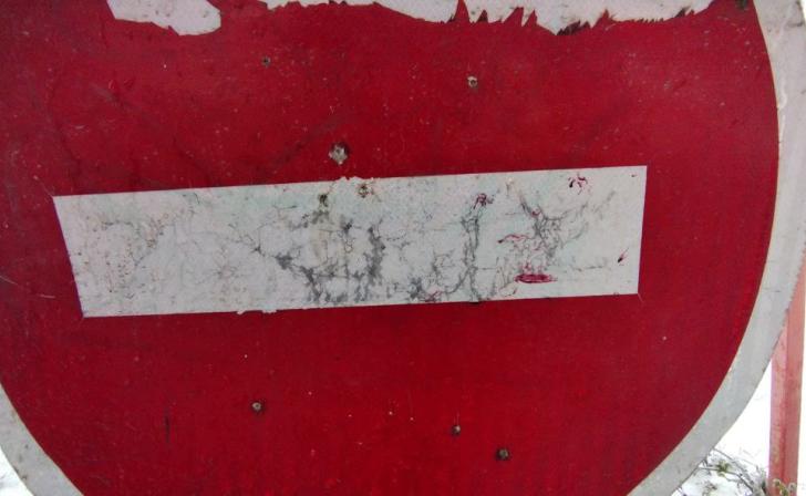 В Курске до 12 февраля перекрыли часть дороги в Северо-западном микрорайоне