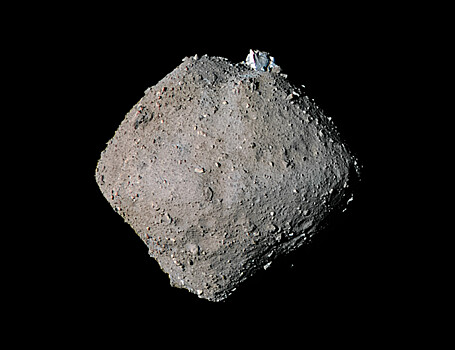 Астероид Рюгу был меньше, чем считали ученые