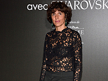 Saint Laurent запустил программу обучения для молодых кутюрье