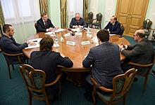 Губернатор Бурков обсудил с экспертами ОНФ развитие здравоохранения в Омской области по нацпроекту