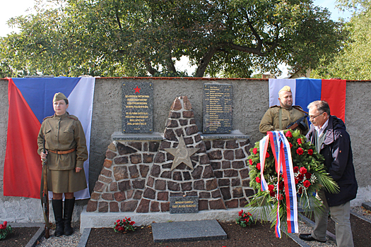 В чешском городе Теплице восстановили мемориал советским военнопленным