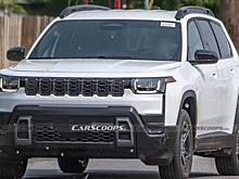 Опубликованы первые "живые" фотографии нового Jeep Cherokee