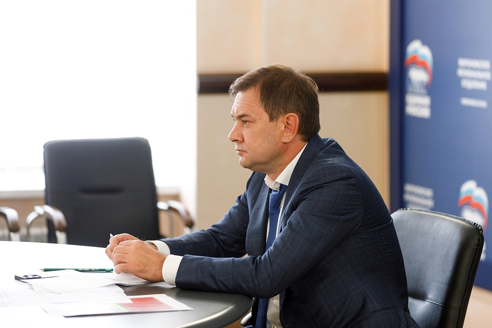 Спикер воронежской облдумы Владимир Нетесов помог жителям решить социальные вопросы