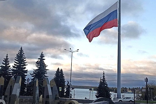 ФАС увидела нарушения на 25 млн рублей при установке гигантского флагштока в Нижнем Тагиле