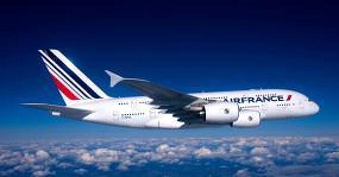 Французская Air France анонсировала отмену 30% рейсов 7 апреля из-за забастовки персонала