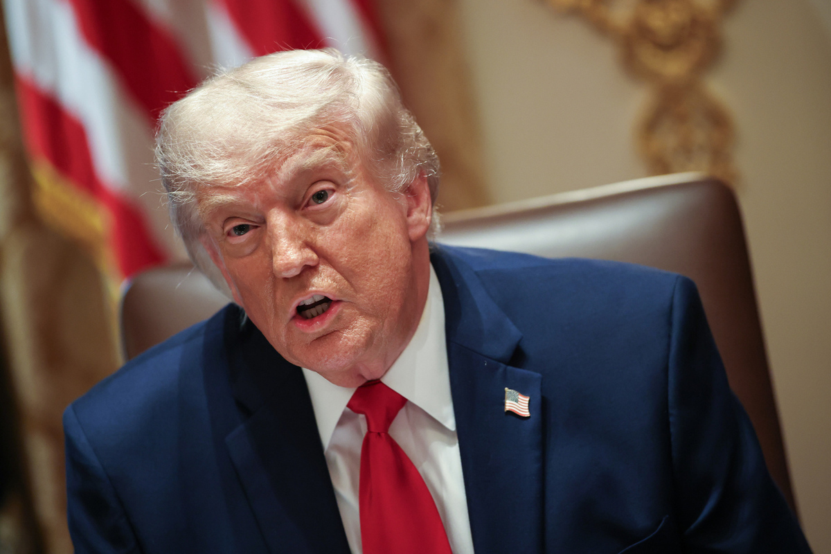 Бей своих: Трамп пригрозил разнести еще одну дружественную Америке страну