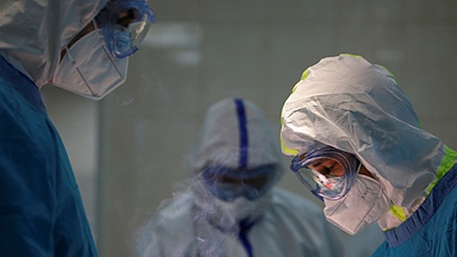 Россияне приготовились ко второй вспышке коронавируса