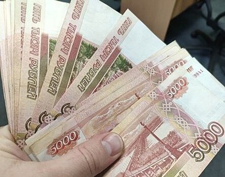 Стало известно, когда пенсионеры начнут получать единовременную выплату в 10 тысяч рублей