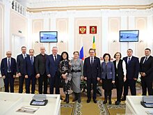 В Пензе вручили удостоверения мировым судьям