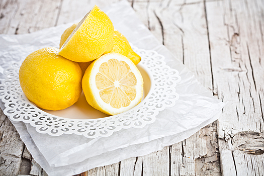 Каких болезней поможет избежать лимон
