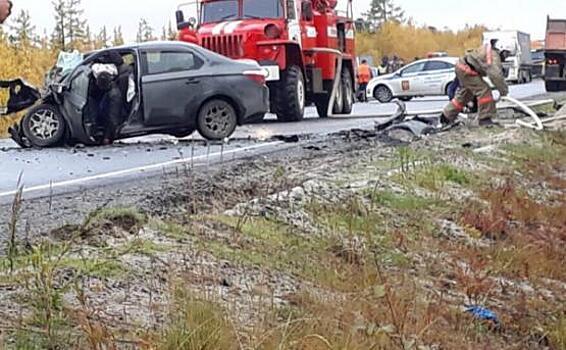 В Пуровском районе автомобилист погиб, выехав на встречную полосу