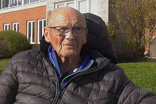 В Канаде пенсионер живет в машине из-за отсутствия денег на аренду жилья