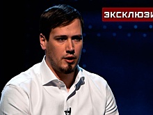 Наемник Макинтайр рассказал, как нацбаты скрывали нацистскую символику от западных СМИ