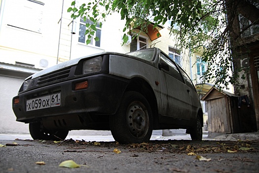 Сотни брошенных машин уберут с улиц Ростова