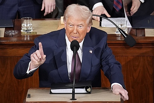 Трамп проведет встречу с главами крупнейших нефтяных компаний