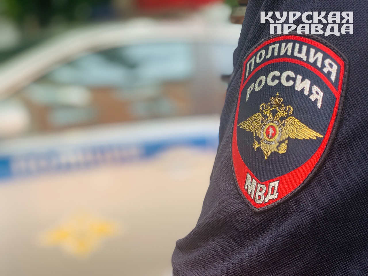 В Курске полицейские проводят проверку из-за повреждений остановочных комплексов
