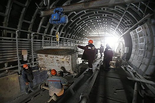 Основные конструкции метромоста через реку Ликова на участке Солнцевской линии метро готовы на 99%