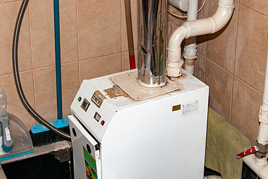 В Бурятии при 40-градусном морозе отравилась угарным газом многодетная мать, пытавшаяся отогреть дом