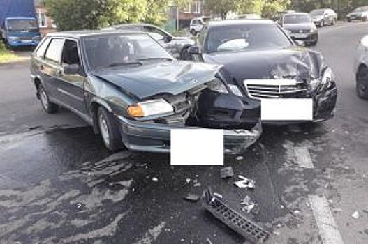 ГИБДД проверяет обстоятельства ДТП на аварийном перекрёстке в Ставрополе