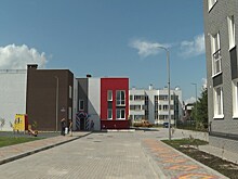 В Калининграде впервые в этом году вручили ключи от новых квартир жителям аварийного дома