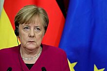 Меркель выразила солидарность с Украиной