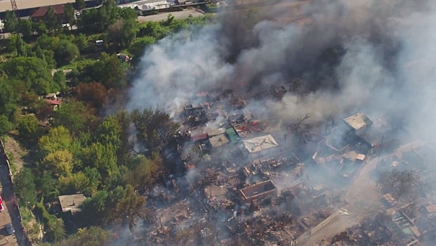 «Люди сбрасывают цены»: специалисты оценили стоимость земли в сгоревшем районе Ростова-на-Дону