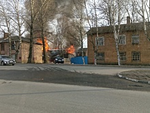 Два пожара в одно время: из Фрунзенского района валит чёрный дым