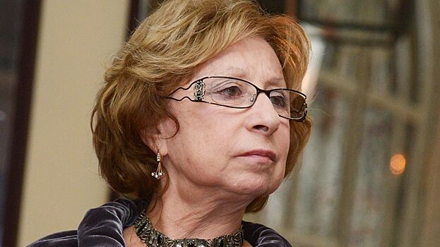 Барбара Брыльска посоветовала Ахеджаковой уехать из России